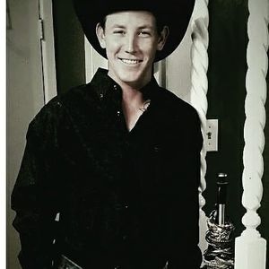 Meet your Posher, Wade